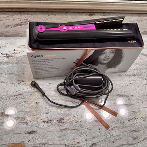 Dyson Black and Pink Hair Styling Tool